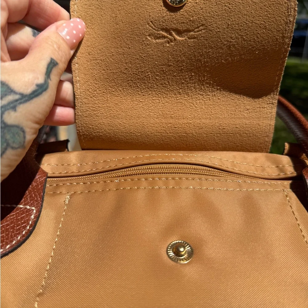 Longchamp Tan Nylon Satchel with Brown Trim - Picture 2 of 4